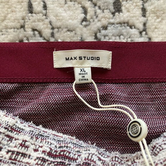 Max Studio Burgundy Tweed Embroidered Trim Pencil Skirt Size XL - Picture 6 of 9